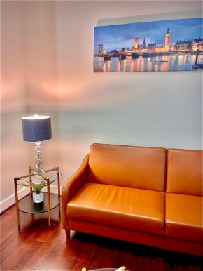 lux apartment